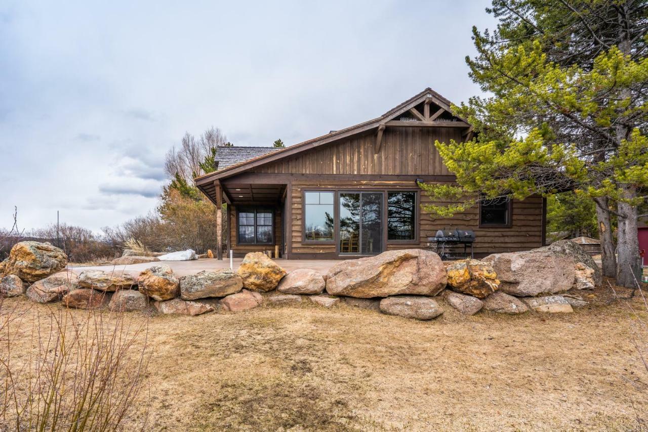 Rainbow Point Sabo Cabin เวสต์เยลโลว์สโตน ภายนอก รูปภาพ